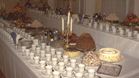 Linnan noutopöytä vuonna 1988. Kuva: Touko Yrttimaa/YLE