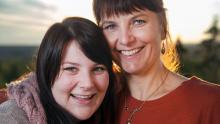 Minä ja mun äiti: Tiia ja Anne-Mari. Kuva: Jyri Pitkänen, Yle Kuvapalvelu