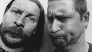 Matti Pellonpää ja Kari Väänänen lukevat A. A. Milnen Nalle Puhia. Kuva: Yle