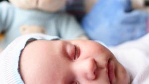 Perheen aika: Äidiksi - vaikka yksin. Kuva: Milan Jurek, stock.xchng