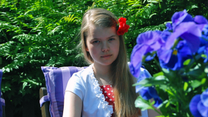 T-paidasta on helppoa tuunata bolero. Kuva: Aija Rouhiainen