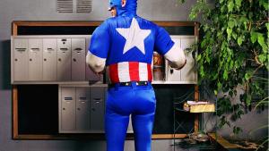 Kapteeni Amerikka postilaatikolla. Kuva: greggsegal.com