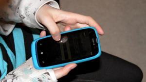 Lapsi somessa - huoneentaulu vanhemmille. Kuva: Heli Mäkikauppila, Yle