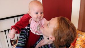 Päivin ja Onervan rutiineihin kuuluvat muun muassa junaretket Helsinkiin ystäviä