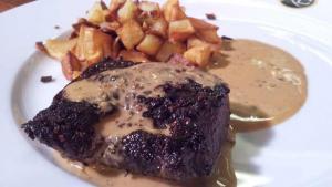 Voita ja Sokeria -resepti: Poroa yhdellä kädellä. Kuva: Yle Aamu-tv