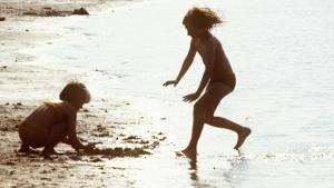 Lastenpsykiatri Janna Rantala: Lomista ja kotiinpaluista. Kuva: Touko Yrttimaa, 