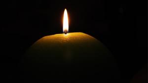 Kynttilämielenosoitus ydinvoimaa vastaan. Kuva: stock.xchng