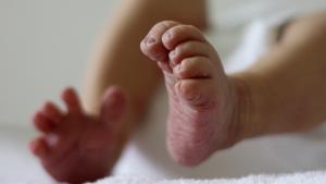 Lastenpsykiatri Janna Rantala: Onneksi olkoon isät!. Kuva: Markus Knigge, stock.