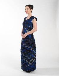 Linnassa paljastetaan ehdotus vuoden 2010 kansallispuvuksi