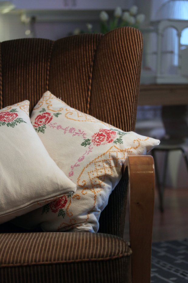 Ruusuinen liinatyyny