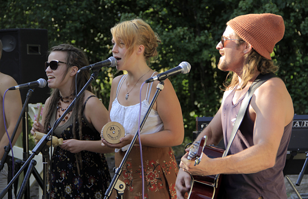 Sissipuutarhurit Vuosaaressa Sissipuutarhurit Vuosaaressa