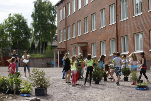 Sissipuutarhurit Vantaalla Sissipuutarhurit Vantaalla