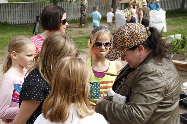 Sissipuutarhurit Vantaalla Sissipuutarhurit Vantaalla