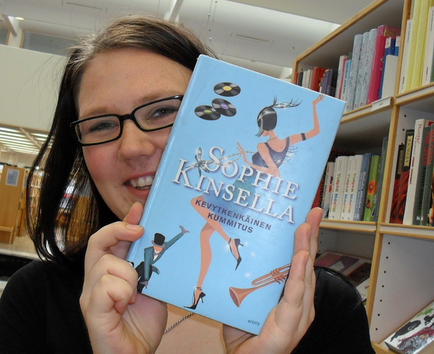 Asta vaihtaa kesäkepeään. Kuva: Marjo Lundvall, Yle