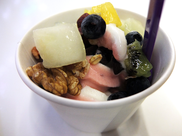 Frozen yogurt on jäinen makupala. Kuva: Siiri Huttunen, Yle Olotila