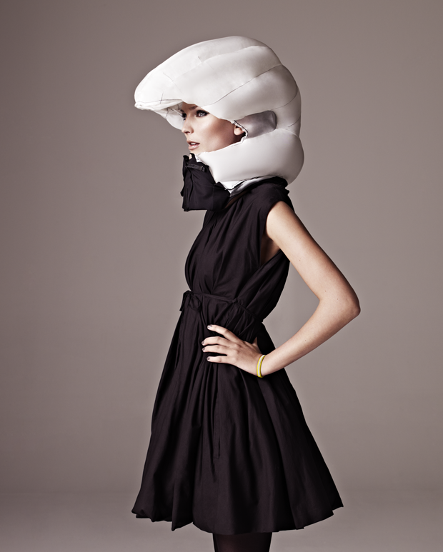 Näkymätön pyöräilykypärä. Kuva: hovding.com