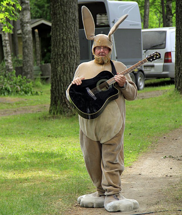 Sissipuutarhurit 19.7.2012 TV2. Kuva: Eero Liimatainen. Sissipuutarhurit 19.7.2012 TV2. Kuva: Eero Liimatainen.