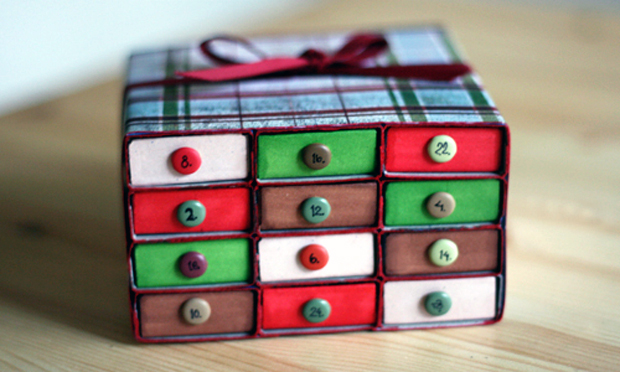 Joulukalenteri-inspiraatiota! Kuva: Elämän askartelua -blogi. Joulukalenteri-inspiraatiota! Kuva: Elämän askartelua -blogi.