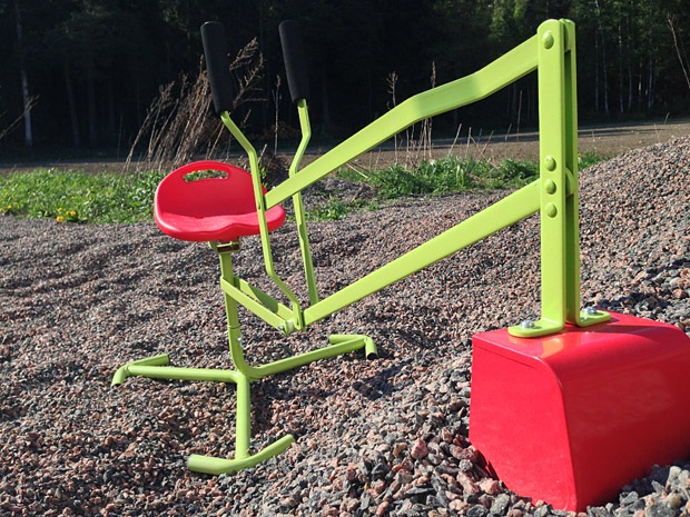 Kaivurilla saa itse kaivaa. Kuva: Joonas Reijonen