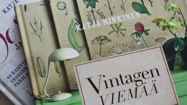 Blogistania: Parolan asema ja Katja Rinkinen. Kuva: Mape Morottaja Blogistania: Parolan asema ja Katja Rinkinen. Kuva: Mape Morottaja