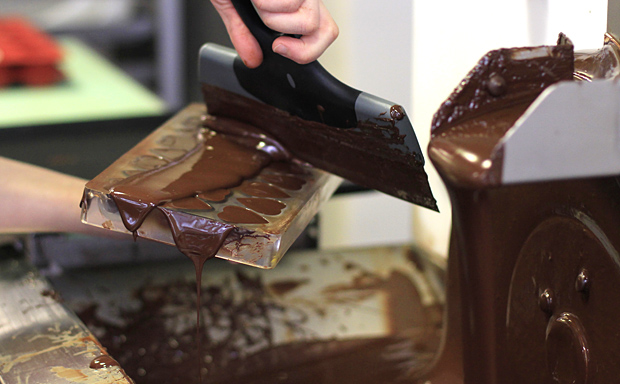 Kahdeksan syytä antautua suklaalle. Kuva: Siiri Huttunen, Yle Olotila Kahdeksan syytä antautua suklaalle. Kuva: Siiri Huttunen, Yle Olotila