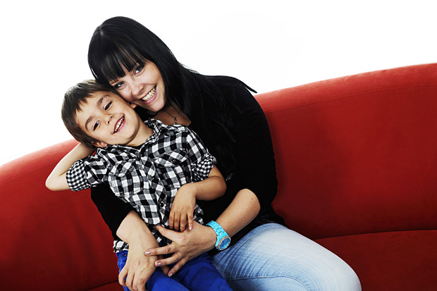 Teiniäidistä nuoreksi äidiksi. Kuva: Yle