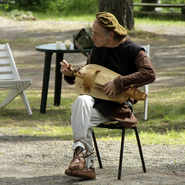 Sissipuutarhurit 19.7.2012 TV2. Kuva: Eero Liimatainen. Sissipuutarhurit 19.7.2012 TV2. Kuva: Eero Liimatainen.