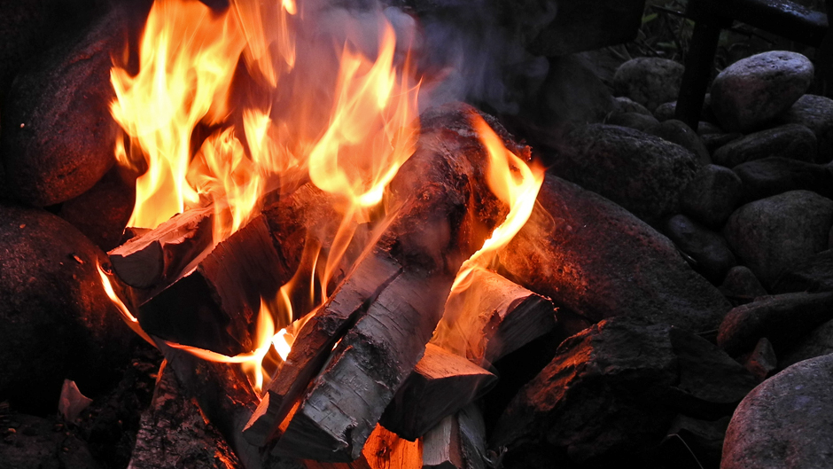 Metsäradio.: Nuotiotuli leviää nopeasti