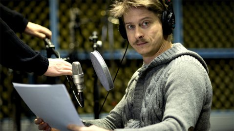 Mikko-Pekka Heikkisen romaania Terveiset Kutturasta lukee Kari Ketonen.