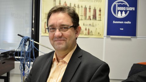 Onnettomuustutkintakeskuksen johtaja Veli-Pekka Nurmi Taustapeilin vieraana 4.2.2014