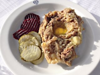 Lapskoussi on raumalainen perinneruoka