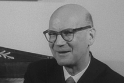 Kuva: Kekkosen ensimm�inen ty�p�iv� Linnassa. YLE kuvanauha/Filmiseppo