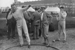 Kuva: 10-ottelija Paavo Yrj�l�. Suomen Urheilumuseo.