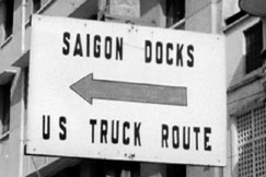 Kuva: Katukyltti Saigonissa. (1968) YLE kuvanauha.