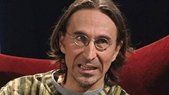 Kuva: Ohjaaja Jari Halonen haastateltavana. YLE kuvanauha.  