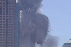 Kuva: WTC-torni luhistuu. YLE kuvanauha.