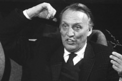 Kuva: Ohjaaja Joseph Losey. (1965) YLE kuvanauha.