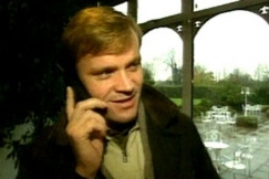 Kuva: Tommi M�kinen saa tiedon maailmanmestaruudesta. YLE kuvanauha.