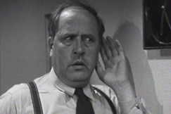 Kuva: Kuulokoje oli viel� 1950-luvulla harvinainen apuv�line.