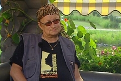 Kuva: Juice YLEn haastattelussa kes�ll� 2003. YLE kuvanauha.