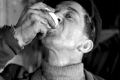 Kuva: Kalle Johansson tositoimissa. YLE kuvanauha/Filmiseppo.