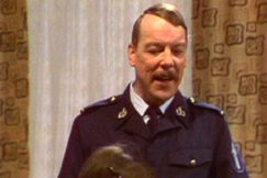 Kuva: Artturi Reinikainen eli n�yttelij� Tenho Saur�n. YLE kuvanauha.