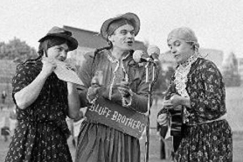 Kuva: Bluff Brothers. Keskell� Pertti 