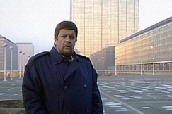 Kuva: Satunnainen matkailija Brysseliss�. YLE kuvanauha.