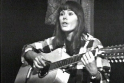 Kuva: Anki Lindqvist laulaa. (1965) YLE kuvanauha.