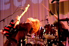 Kuva: Peer G�nt rockin SM-kisoissa. (1984) YLE kuvanauha.