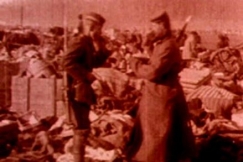 Kuva: Vartijoita Fellmanin pellolla. (1918) YLE kuvanauha.