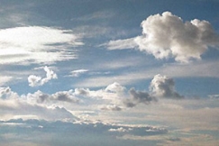 Kuva: Aurinko pilven takaa (2002) Seppo Sarkkinen. 