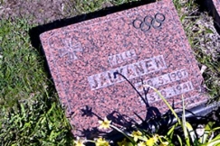 Kuva: Kalle Jalkasen hauta. (2007) Arto Teronen.