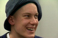 Kuva: Antti Kasvio. (1992) YLE kuvanauha.